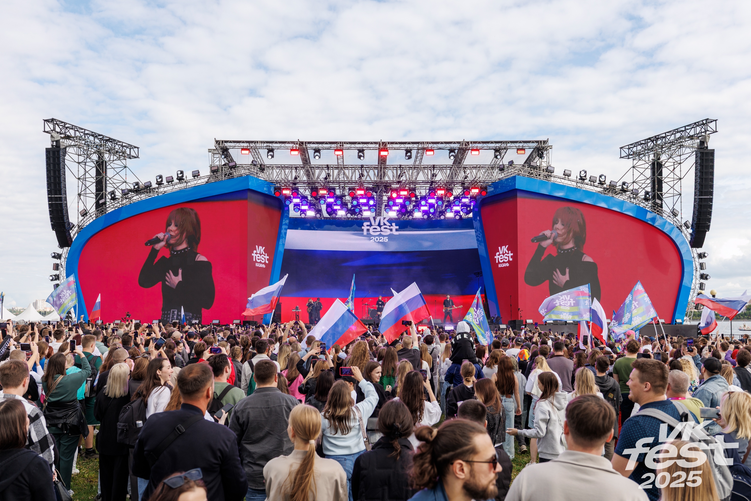 Источник фото: официальная страница VK Fest в соцсети «ВКонтакте»