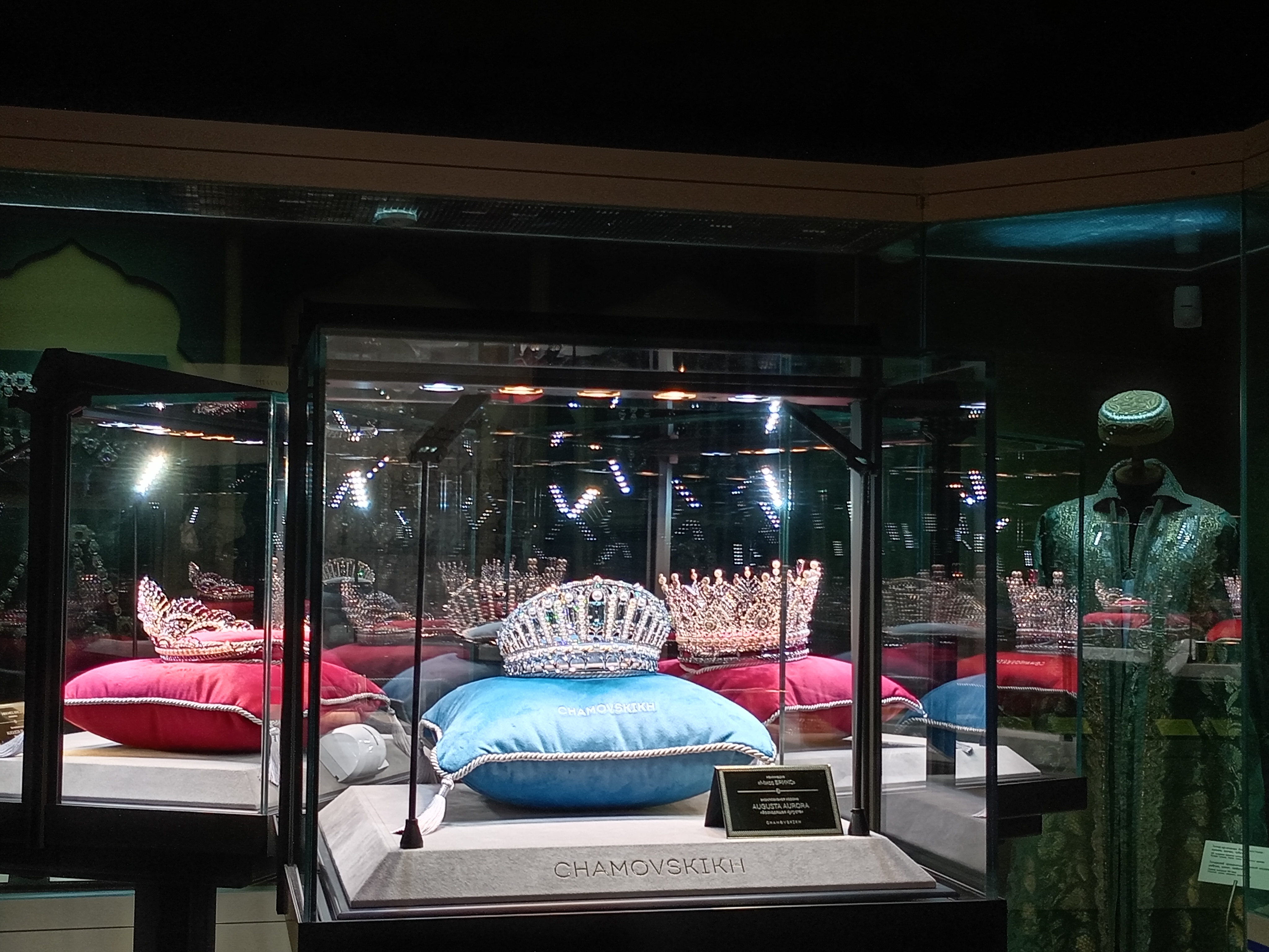 Новые экспонаты представлены в зале Национального музея РТ «Татарская золотая кладовая». Фото: Ольга Иванычева 