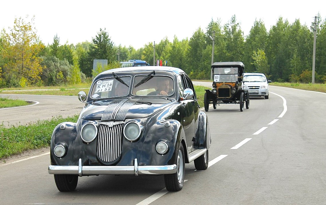 300 легенд мирового автопрома представят на Свияжских холмах
