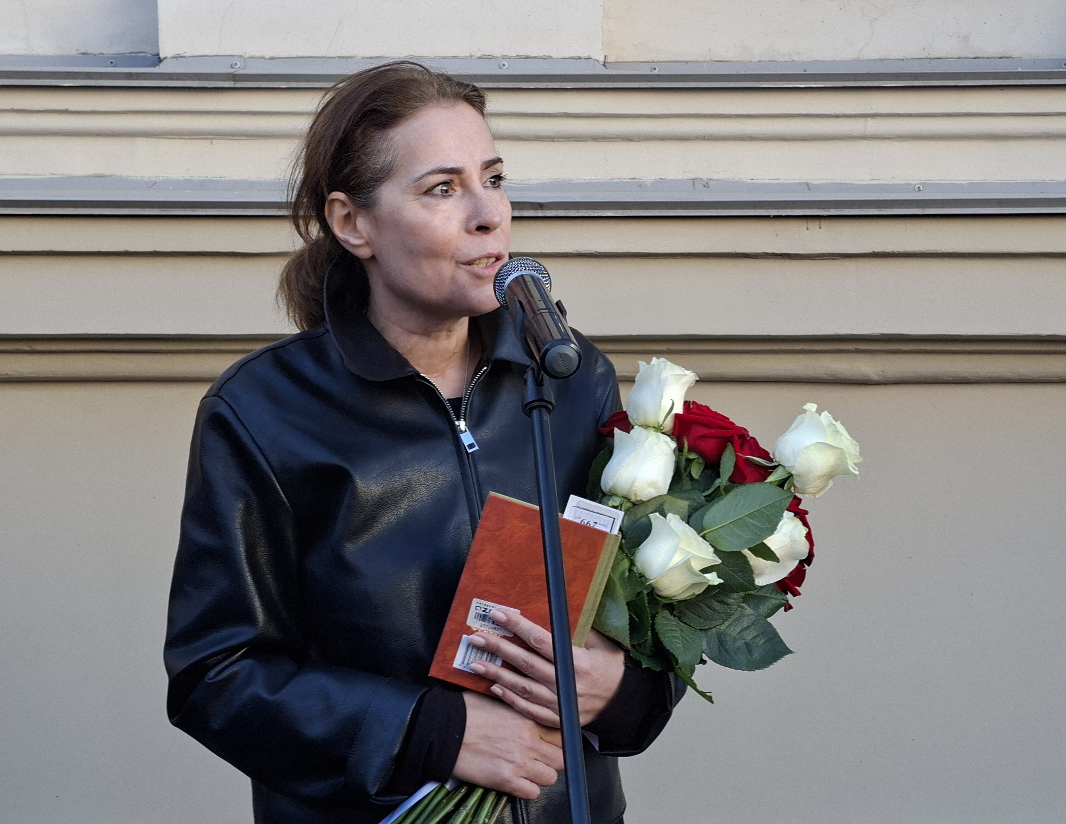 Наталья Тушнова-Пелехацкая на родине своей бабушки Вероники Тушновой в Казани