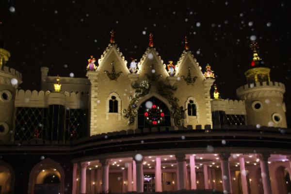 Новогодняя ярмарка у театра «Экият»