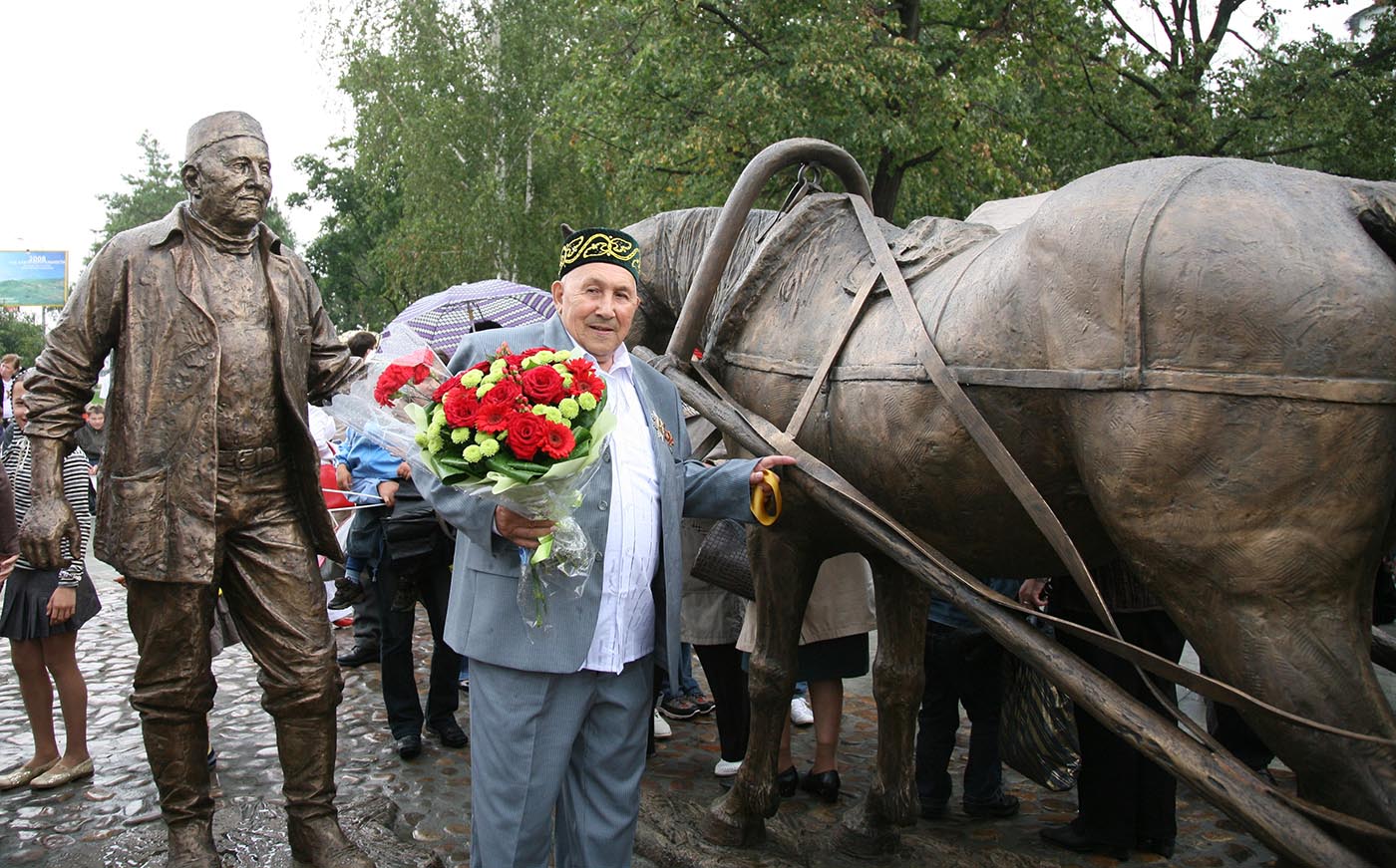 90 лет Асгату Галимзянову — прототипу памятника у стен Казанского кремля — отметили вручением его именной премии
