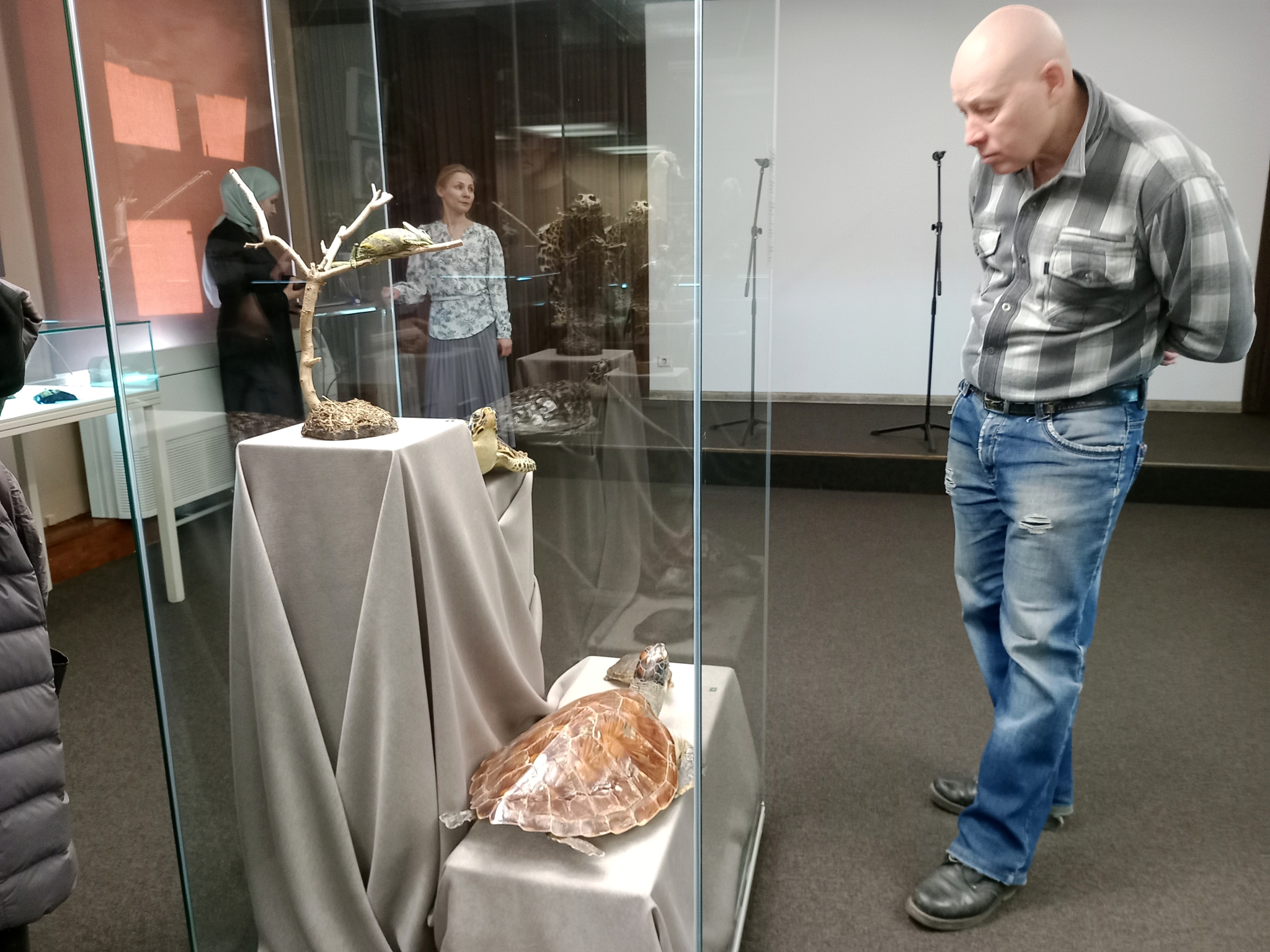 На выставке есть на что посмотреть и о чем задуматься. Фото: Ольга Иванычева