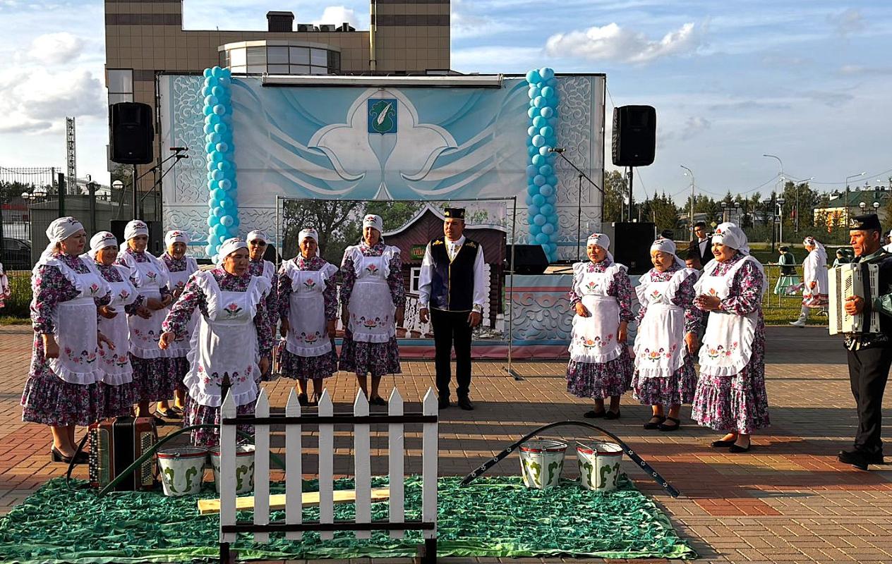 Большая Атня приглашает гостей на татарскую суперсвадьбу