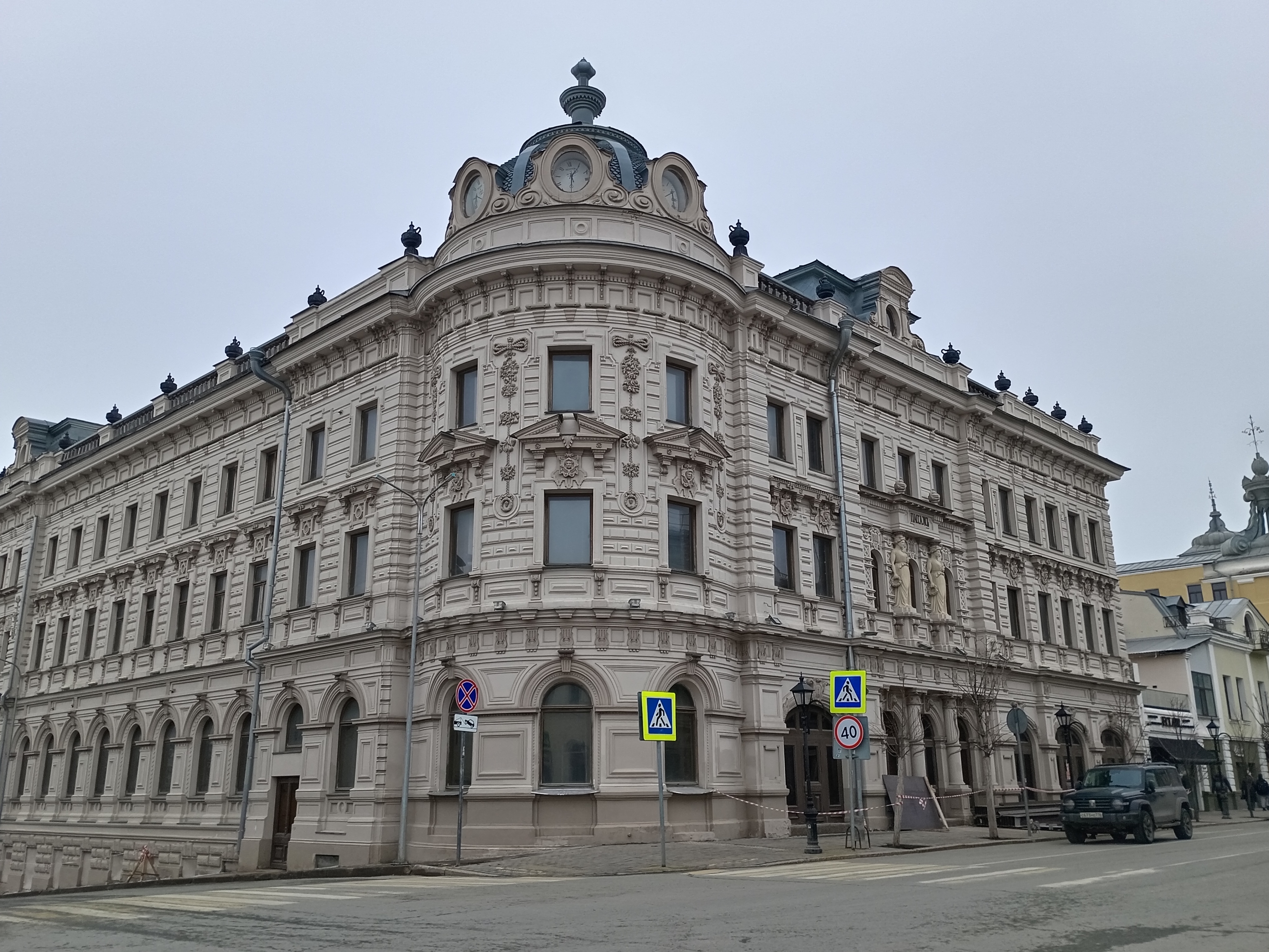 В Казани начался новый этап реставрации Александровского пассажа