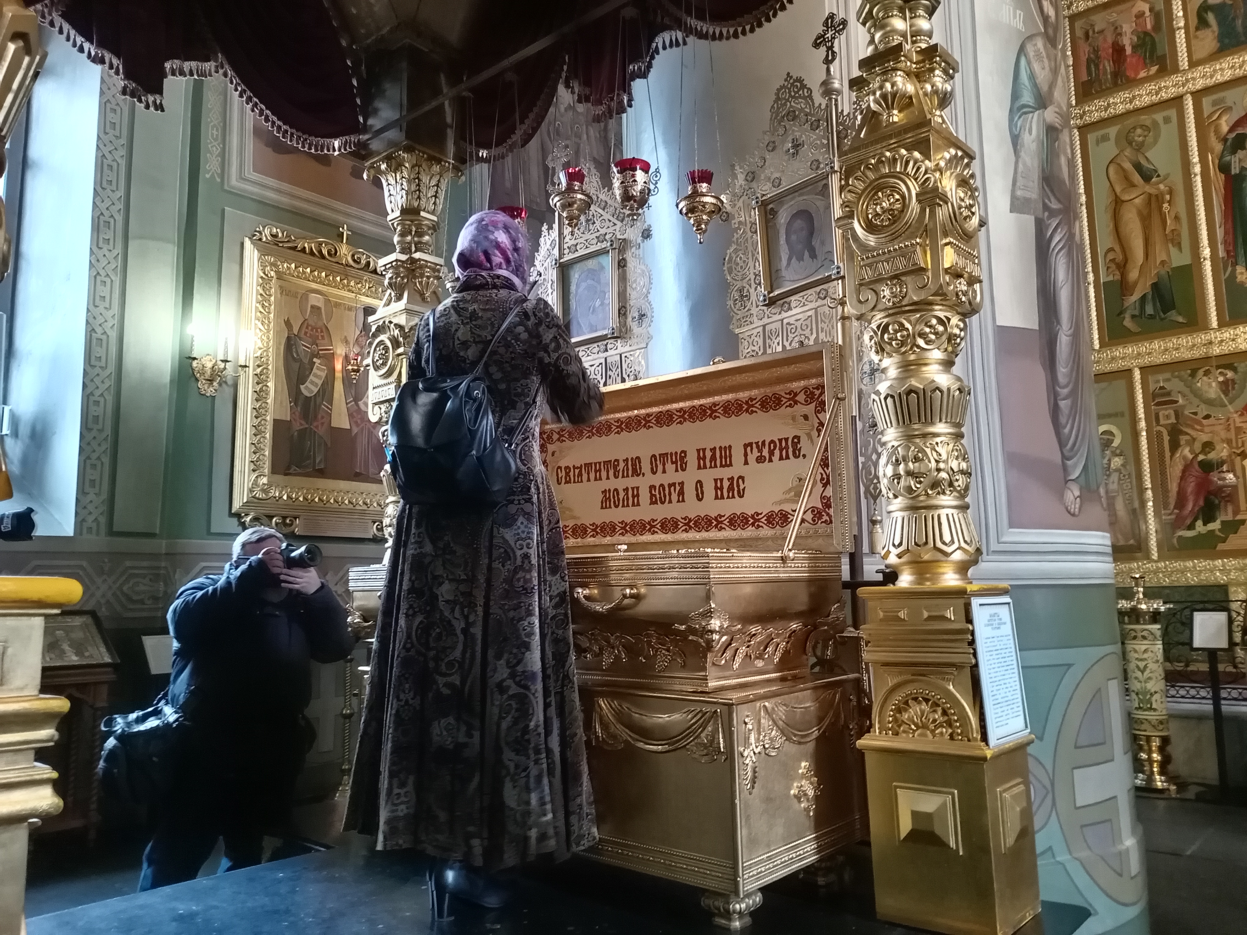 Рака с частичкой мощей святителя Гурия – главная святыня Благовещенского собора. Фото: Ольга Иванычева