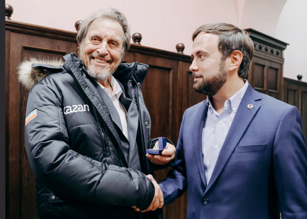 Отец Илона Маска снова приедет в Казань. А вы?