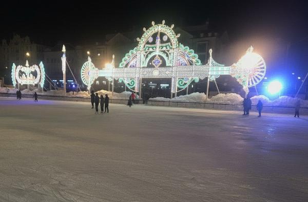 Заливаем лёд: Главный городской каток открывается с вечеринкой «БиЮ»