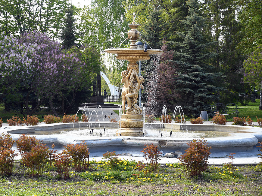 Фонтан в Ленинском саду — самый старинный в Казани, он установлен в 1894 году. Фото: предоставлено пресс-службой мэрии Казани