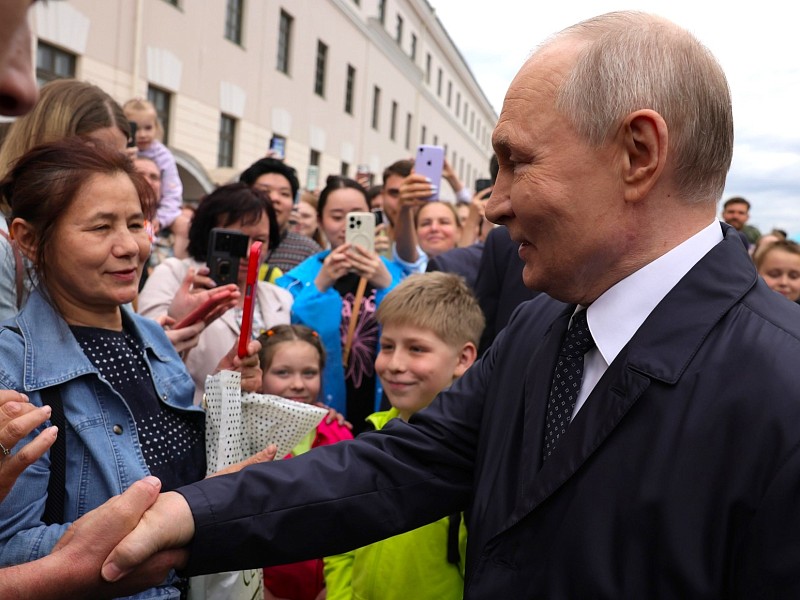 Такого еще не бывало: Владимир Путин лично пригласил на казанский Сабантуй