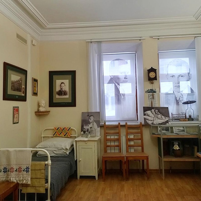 В Казани воссоздали больничную палату, где умер народный поэт Габдулла Тукай