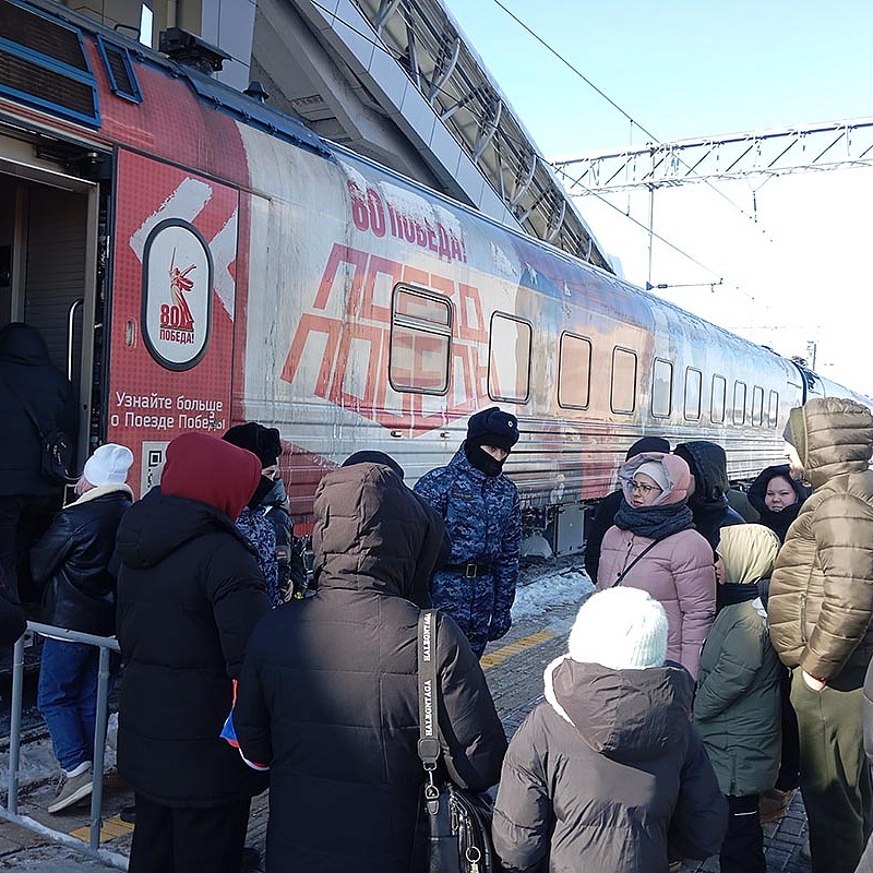 На «Поезд Победы» онлайн-билеты казанцы разобрали за три часа, но попасть в вагоны можно и без них