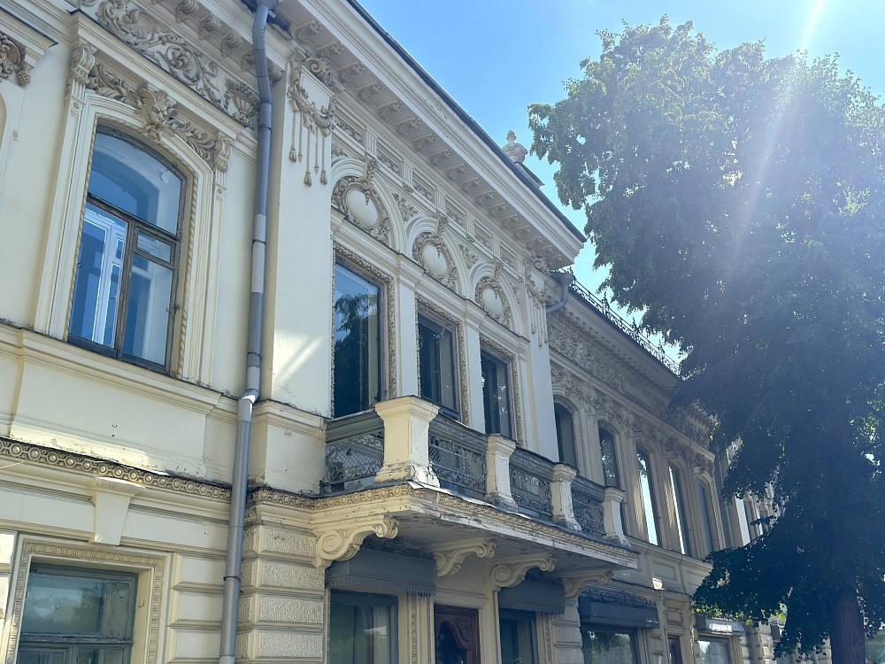 Дом Ушковой